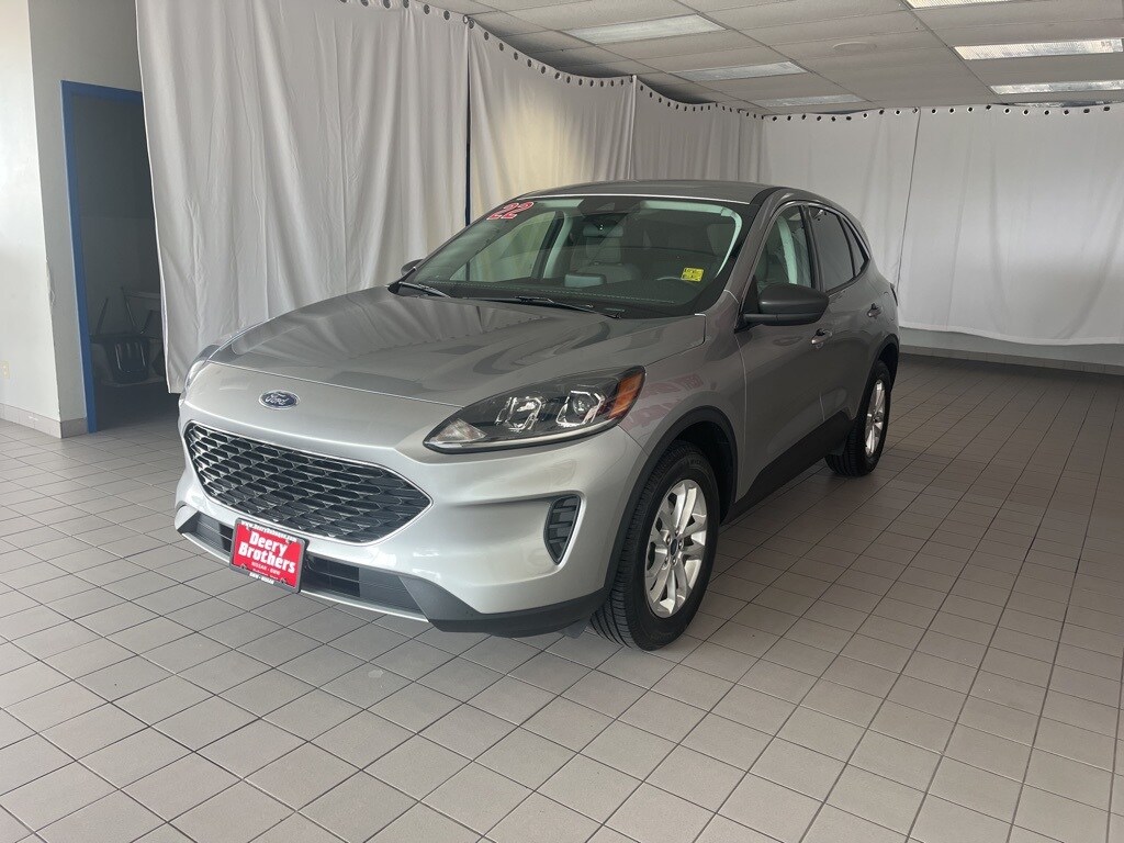 2022 Ford Escape SE photo 2