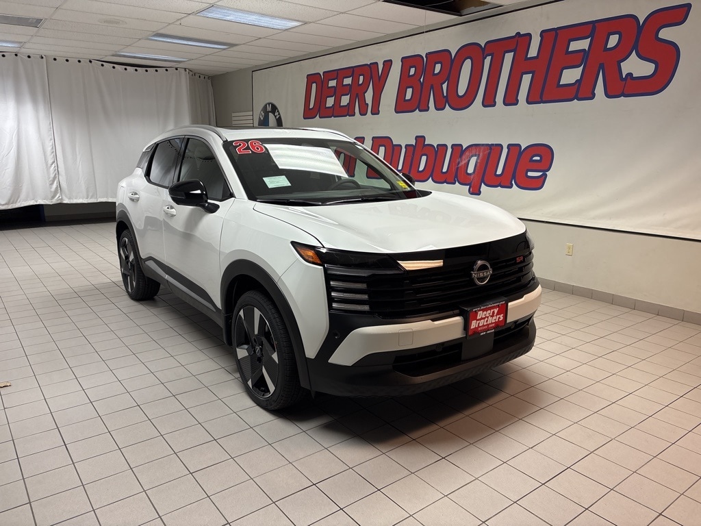 2026 Nissan KICKS SR AWD's photo