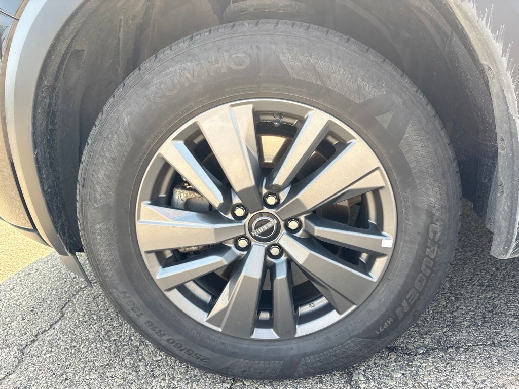 Used 2025 Nissan Pathfinder SV SUV