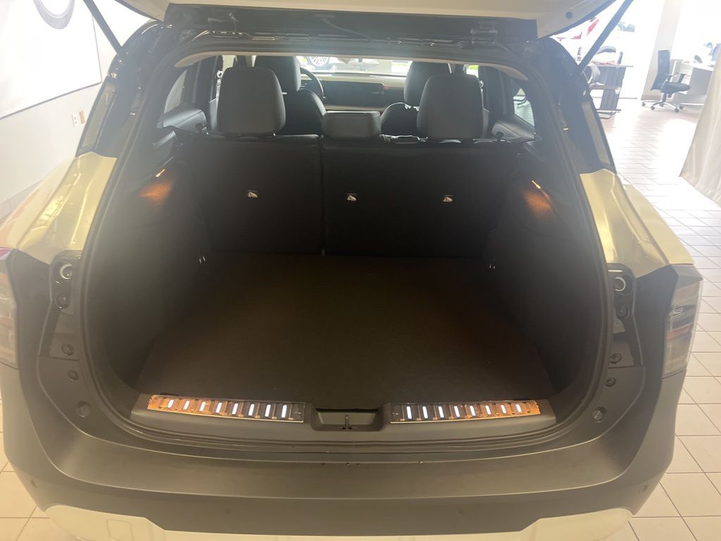 2025 Nissan Kicks SR AWD - Photo 13