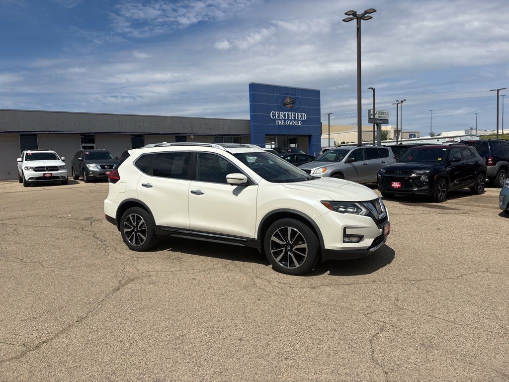 2017 Nissan Rogue SL AWD's photo