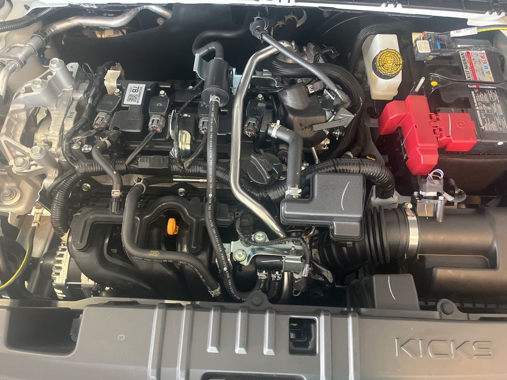 2025 Nissan Kicks SR AWD - Photo 17
