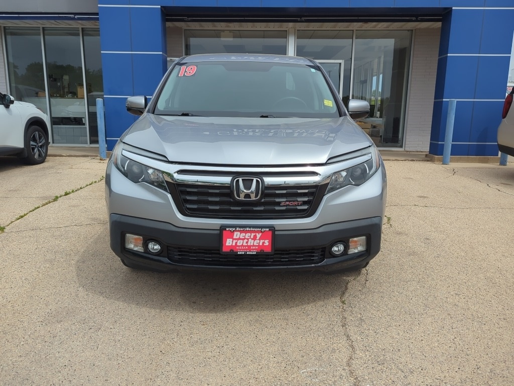 Used 2019 Honda Ridgeline Sport with VIN 5FPYK3F11KB040114 for sale in Dubuque, IA