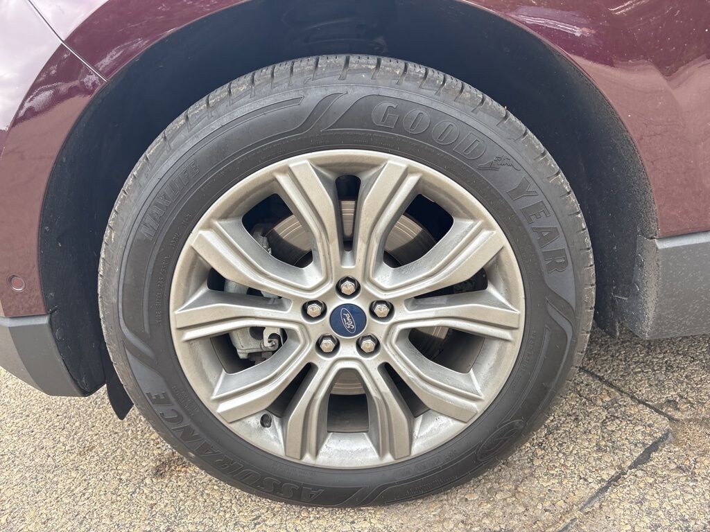 Used 2019 Ford Edge Titanium SUV