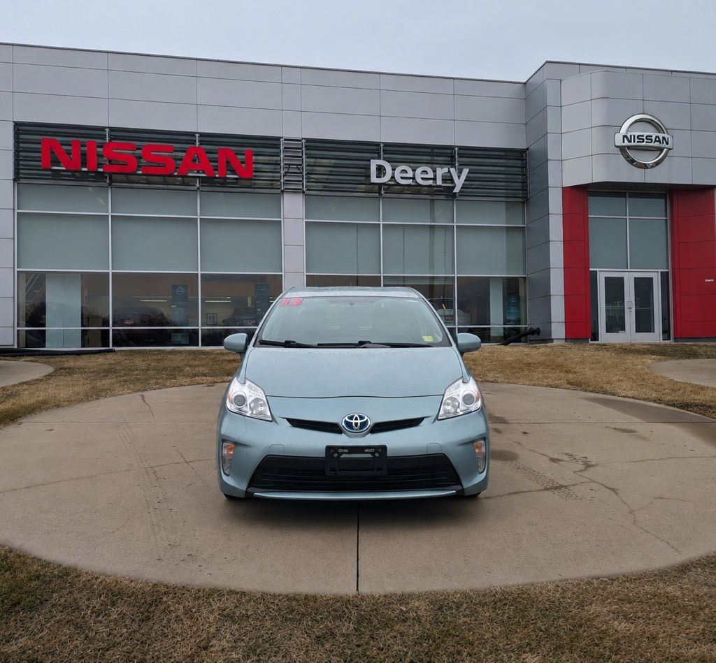Used 2013 Toyota Prius Three with VIN JTDKN3DU9D1646078 for sale in Dubuque, IA