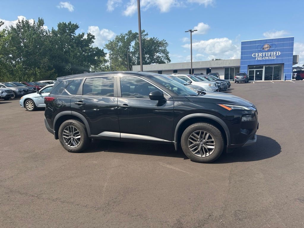 Used 2023 Nissan Rogue S SUV