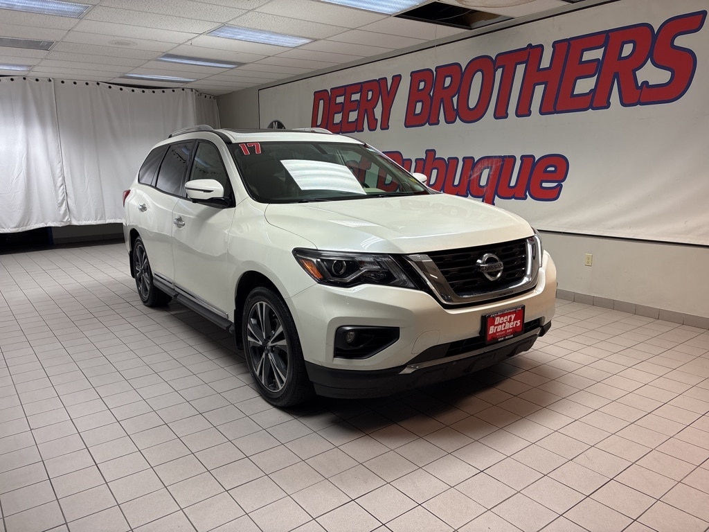 2017 Nissan Pathfinder Platinum