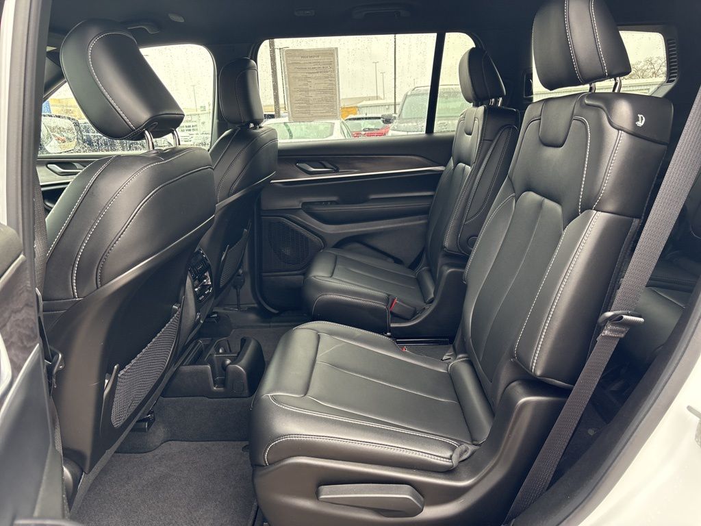 2025 Jeep Grand Cherokee L Limited - Photo 11