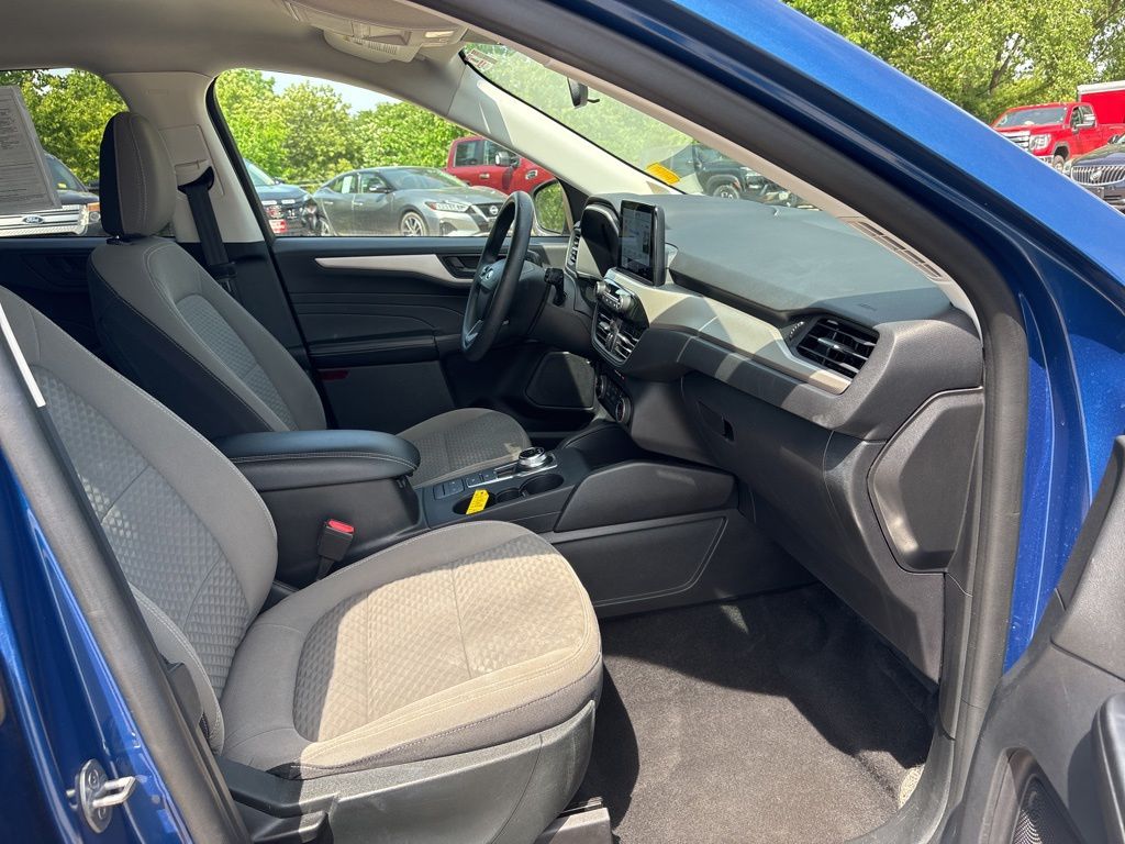 2022 Ford Escape SE - Photo 17