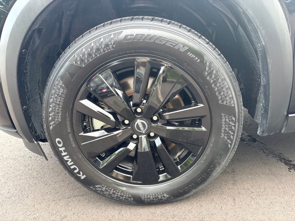 Used 2025 Nissan Pathfinder SV SUV