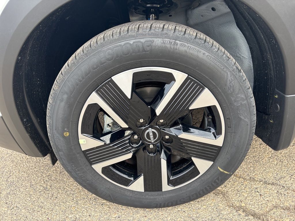 New 2026 Nissan Kicks SV SUV