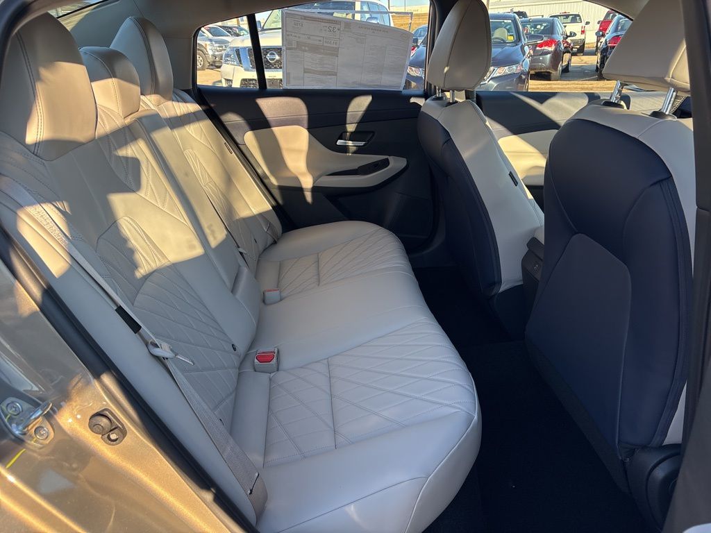 2026 Nissan Sentra SL - Photo 17