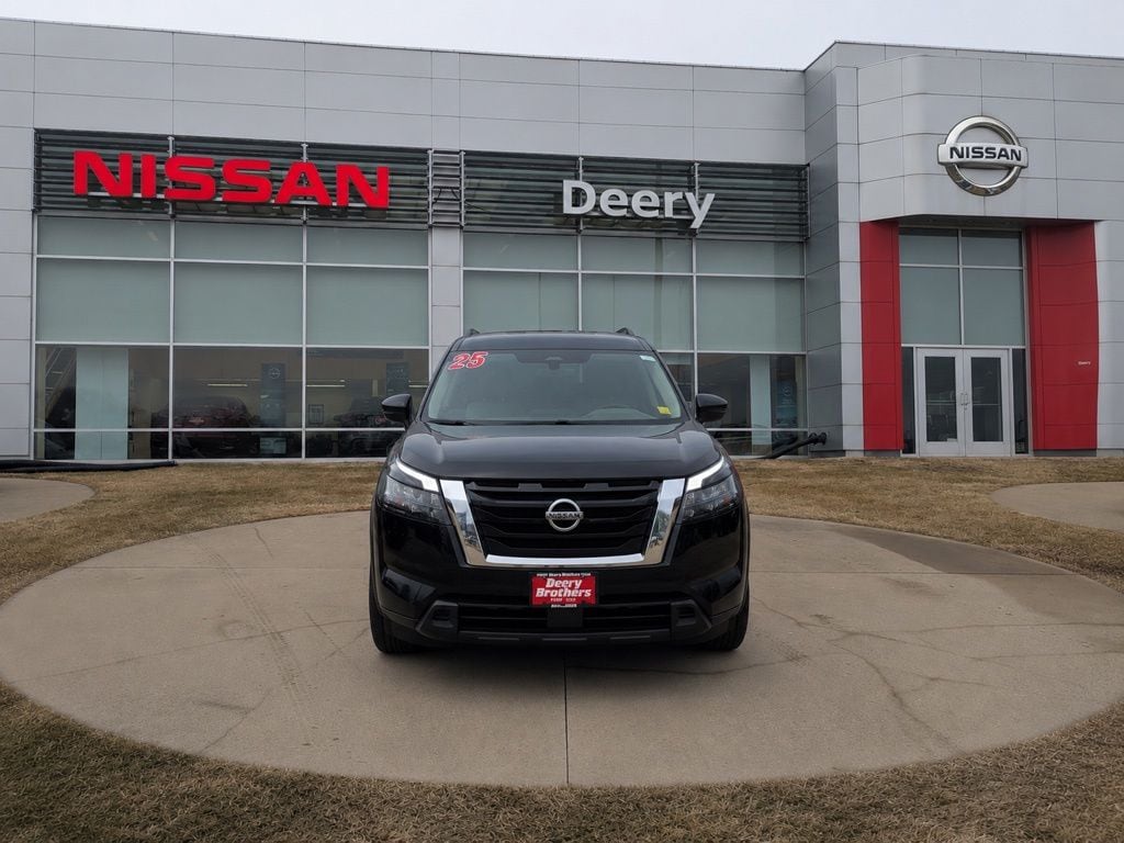 Certified 2025 Nissan Pathfinder SV SUV