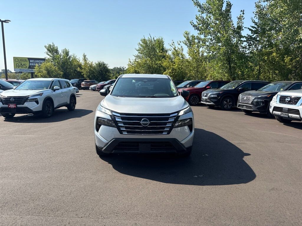 Used 2024 Nissan Rogue S SUV