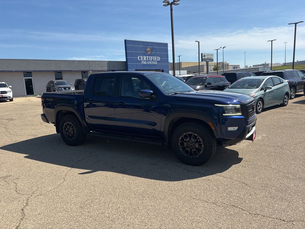 2022 Nissan Frontier PRO-4X Crew Cab 4X4's photo