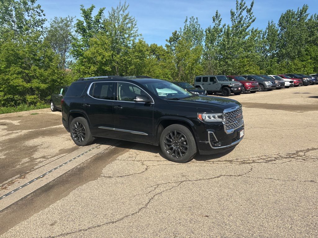 2023 GMC Acadia Denali AWD's photo
