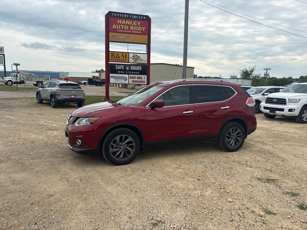 Used 2016 Nissan Rogue SL SUV