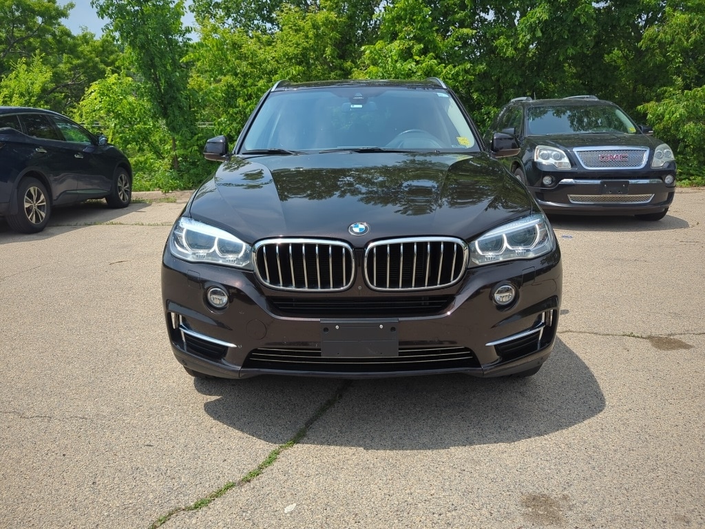 Used 2016 BMW X5 xDrive35i with VIN 5UXKR0C59G0S91936 for sale in Dubuque, IA