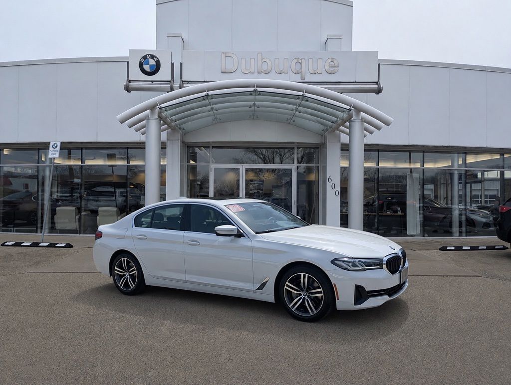 2023 BMW 5 Series 530i xDrive Sedan's photo