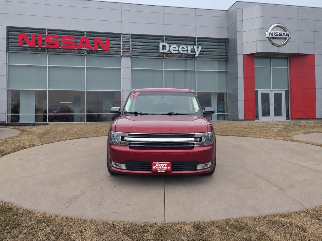 Used 2016 Ford Flex SEL with VIN 2FMHK6C81GBA14544 for sale in Dubuque, IA