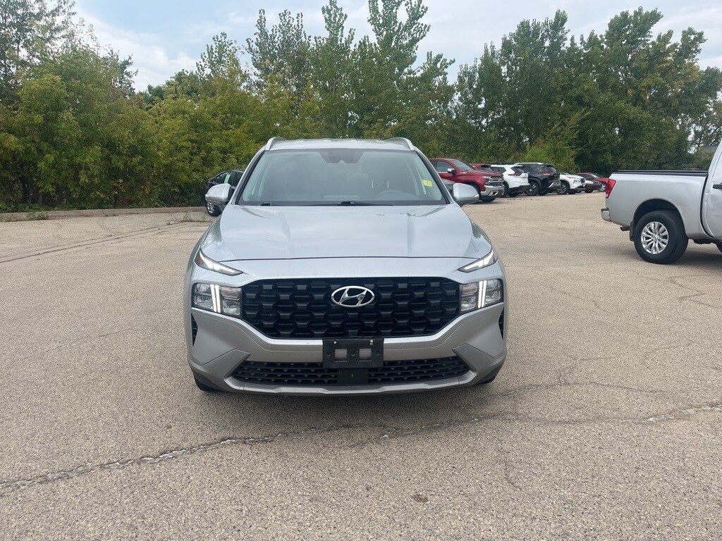 2023 Hyundai Santa Fe SEL photo 2