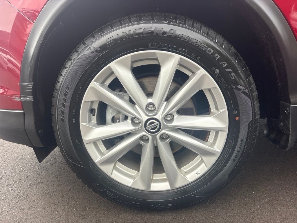Used 2019 Nissan Rogue Sport SV SUV
