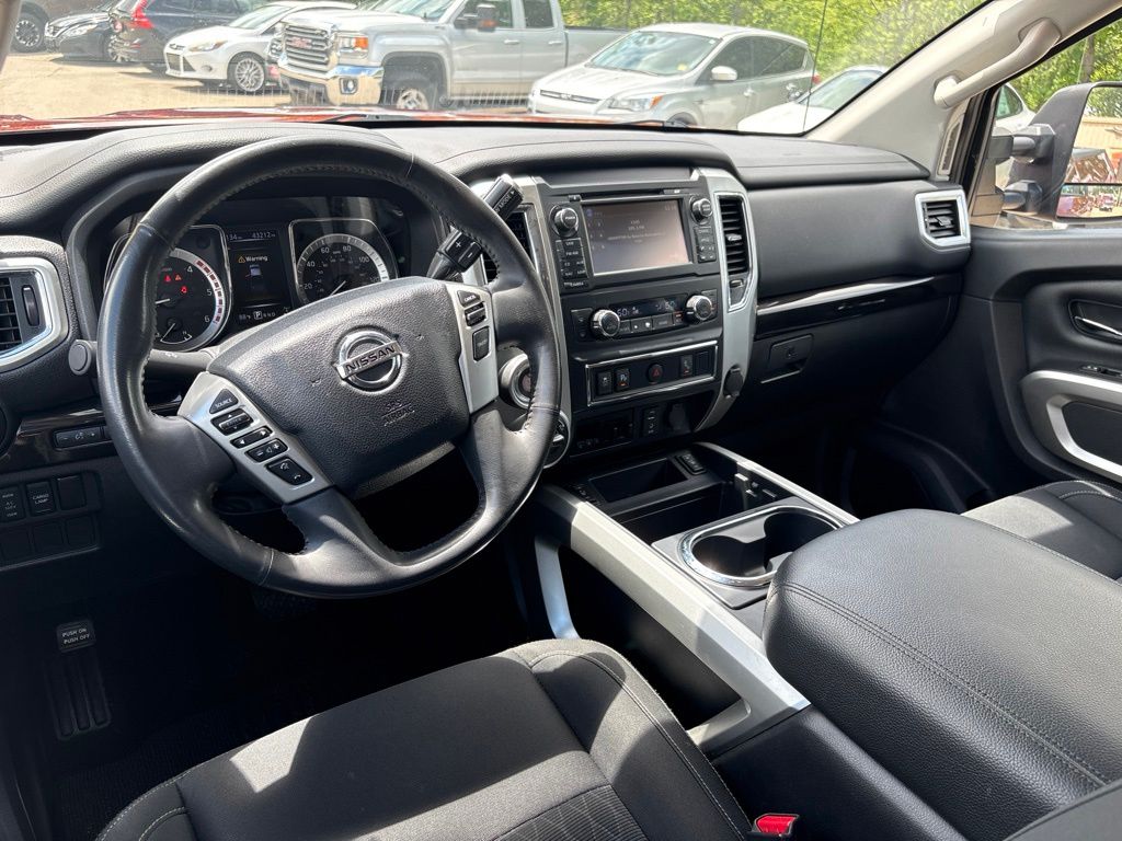 2018 Nissan Titan XD SV - Photo 10