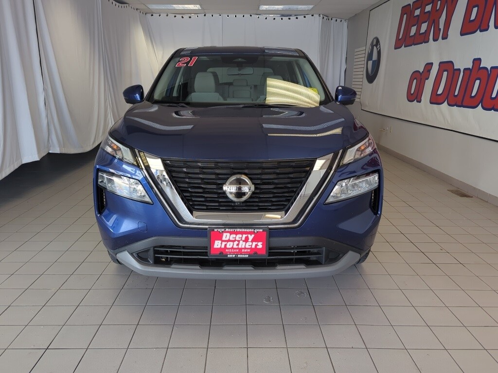 Certified 2021 Nissan Rogue SV with VIN JN8AT3BB1MW206964 for sale in Dubuque, IA