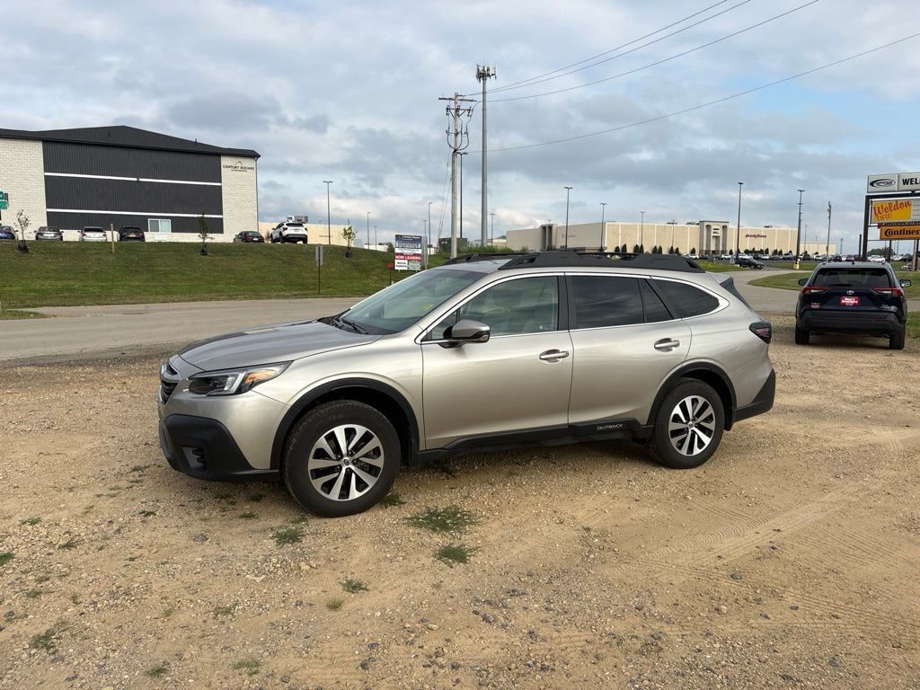 Used 2020 Subaru Outback Premium SUV