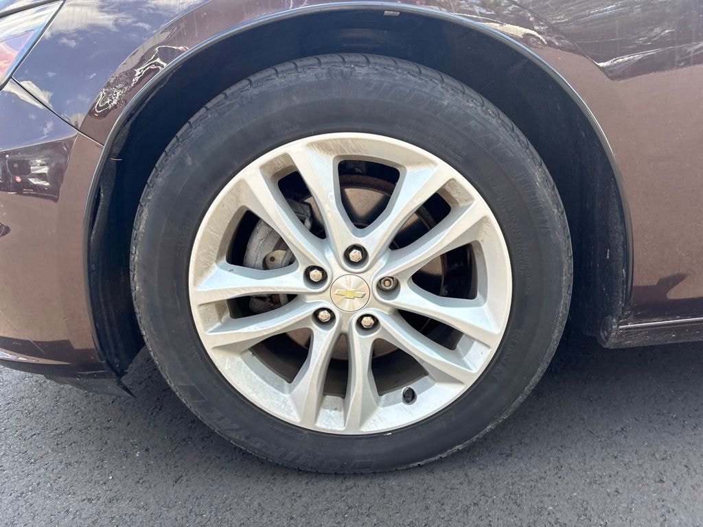 Used 2016 Chevrolet Malibu LT w/1LT Sedan