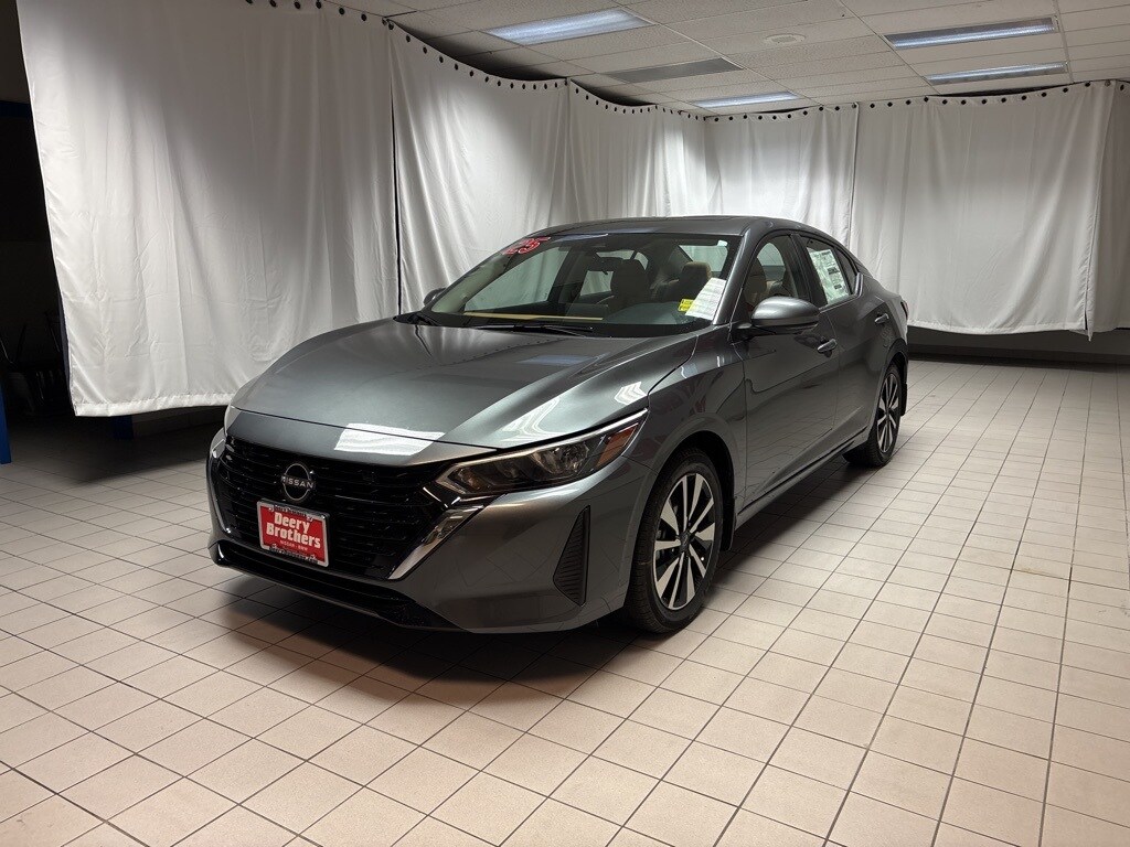 2025 Nissan Sentra SV photo 3