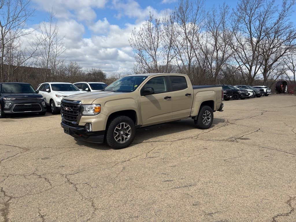 Used 2022 GMC Canyon AT4 w/Leather Truck Crew Cab