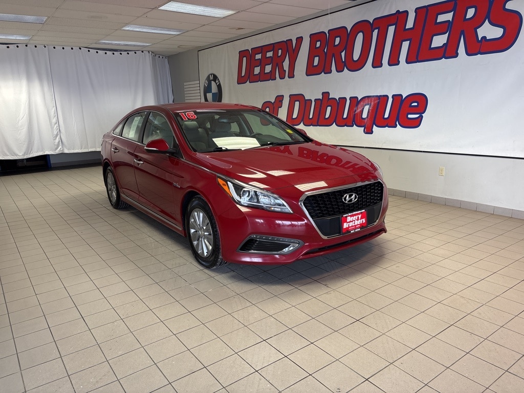 2016 Hyundai Sonata Hybrid Base's photo