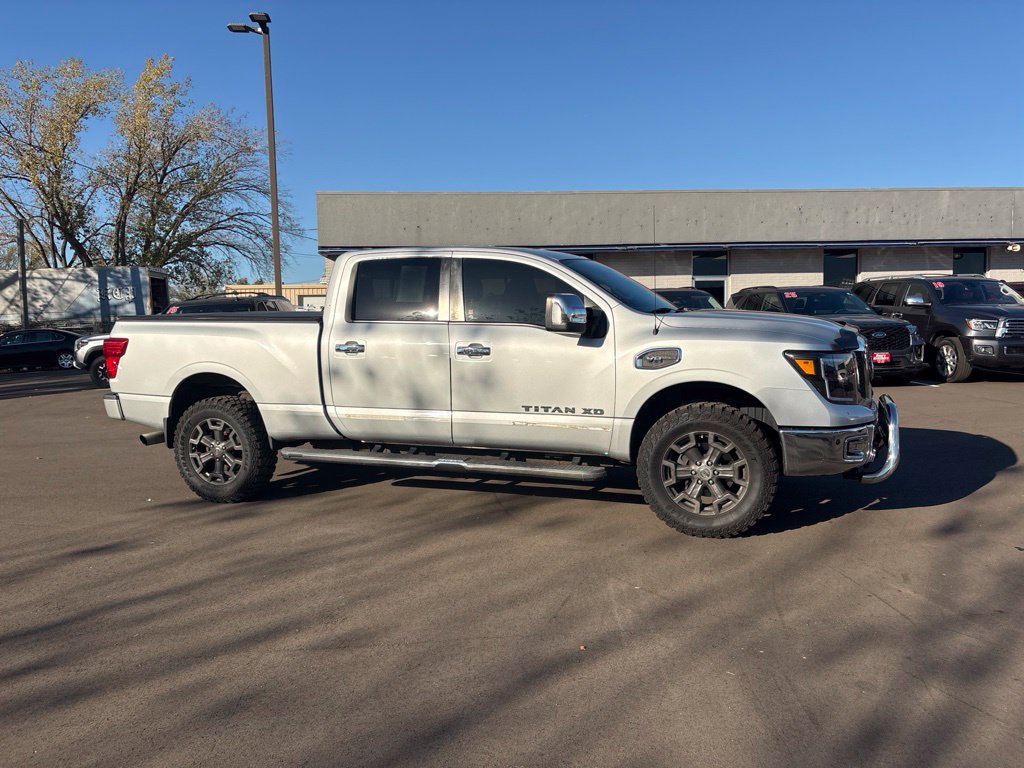 2017 Nissan Titan XD