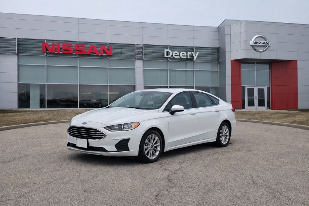 Used 2020 Ford Fusion Hybrid SE Sedan