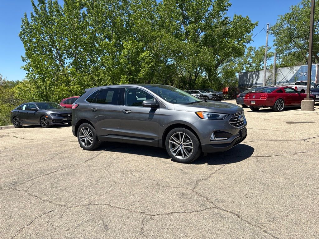 2022 Ford Edge Titanium AWD's photo