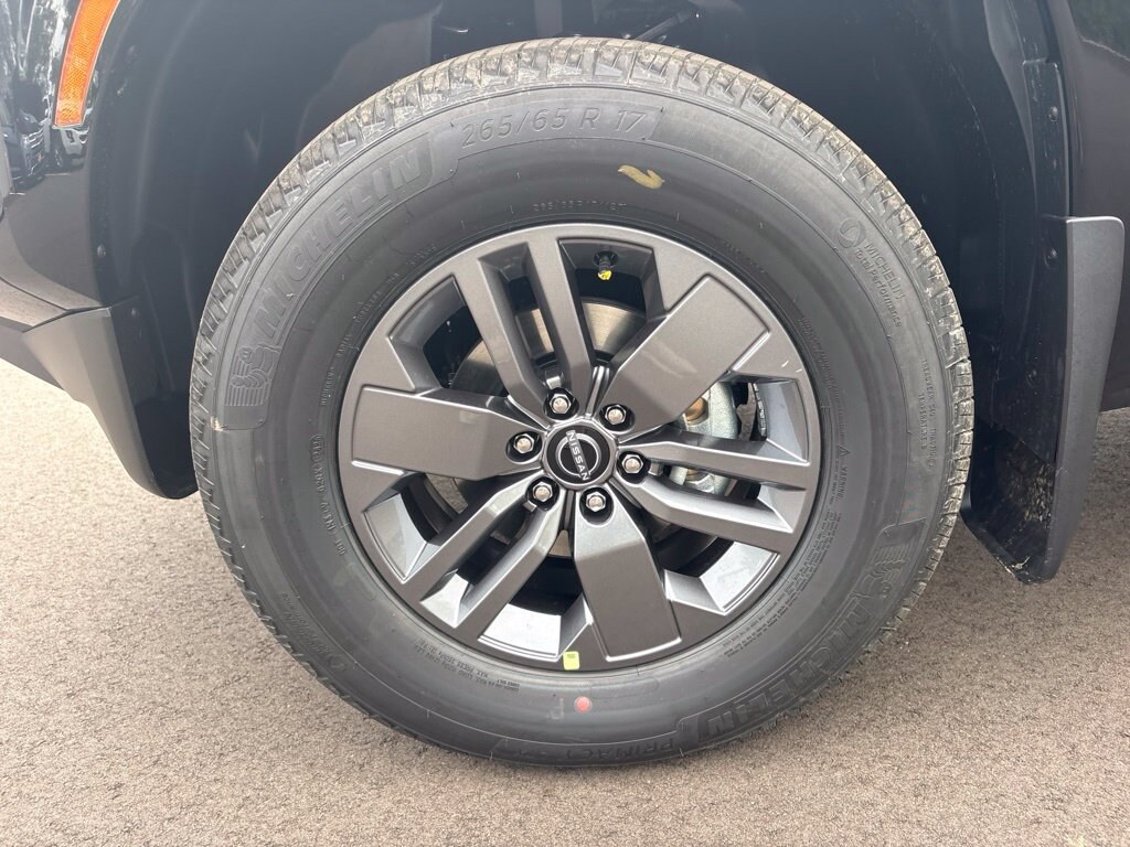 New 2027 Nissan Frontier SV Truck Crew Cab