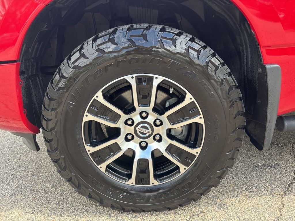 Used 2021 Nissan Titan SV Truck Crew Cab