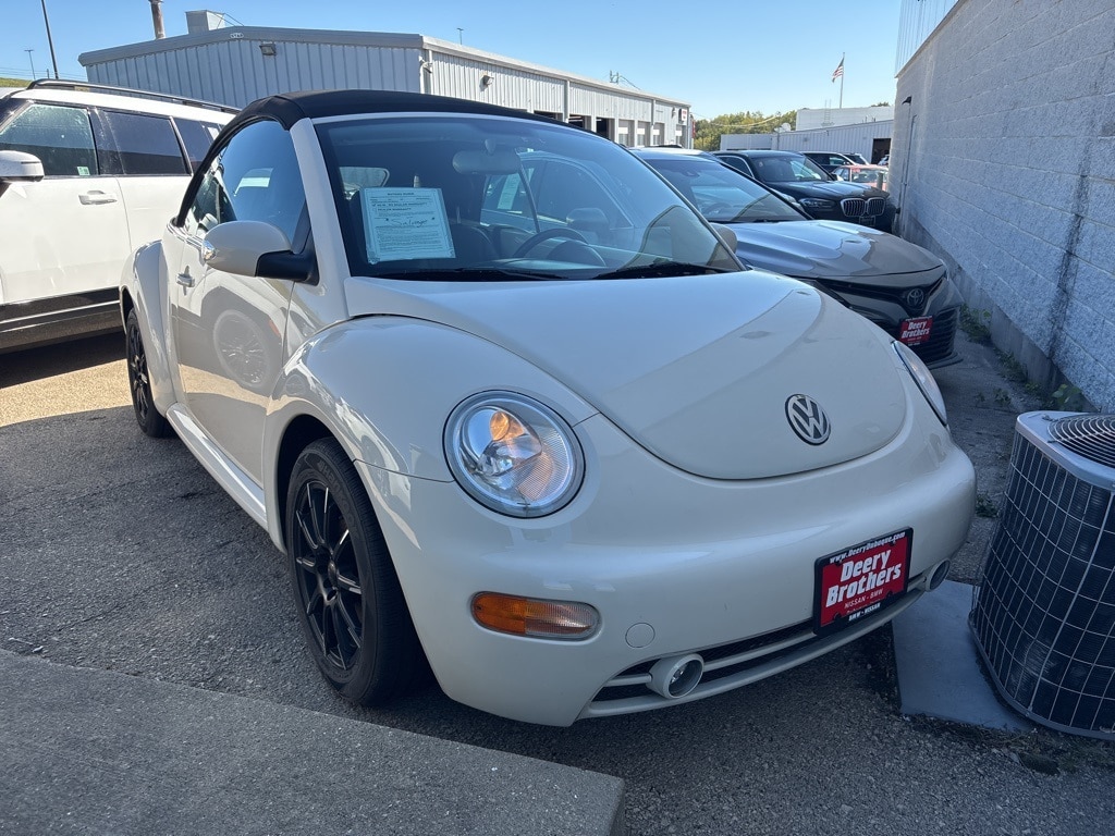2005 Volkswagen New Beetle
