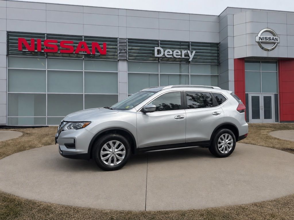 Used 2017 Nissan Rogue S SUV