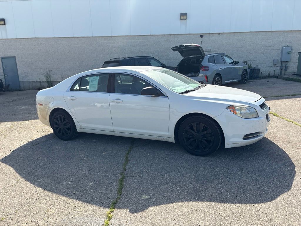 2011 Chevrolet Malibu 1FL (Fleet)'s photo