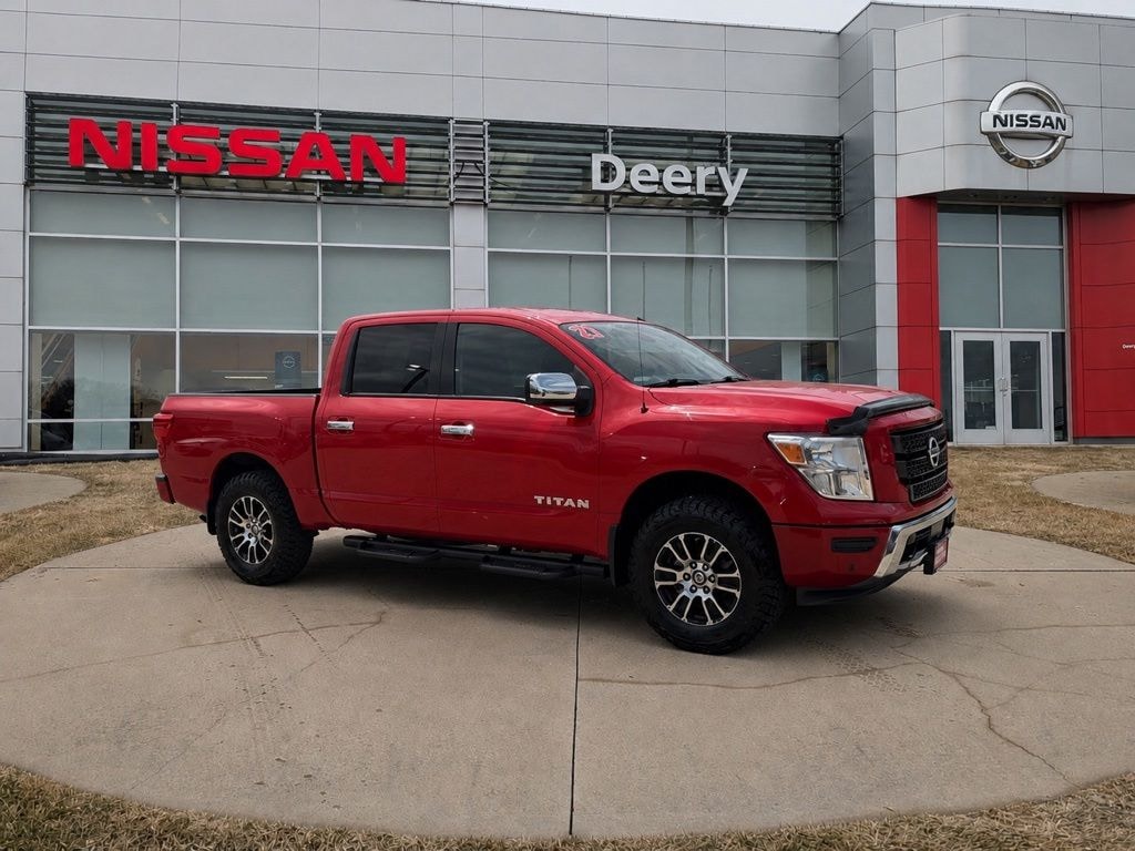 Used 2021 Nissan Titan SV Truck Crew Cab