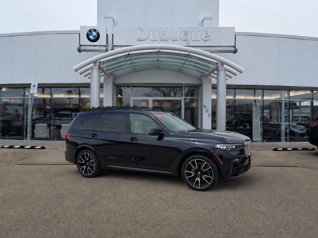 2019 BMW X7 xDrive40i's photo