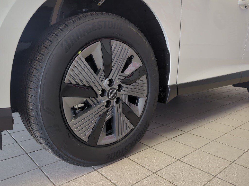 2025 Nissan Murano SL photo 4