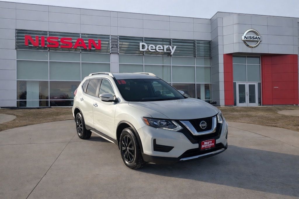 Used 2018 Nissan Rogue SV SUV
