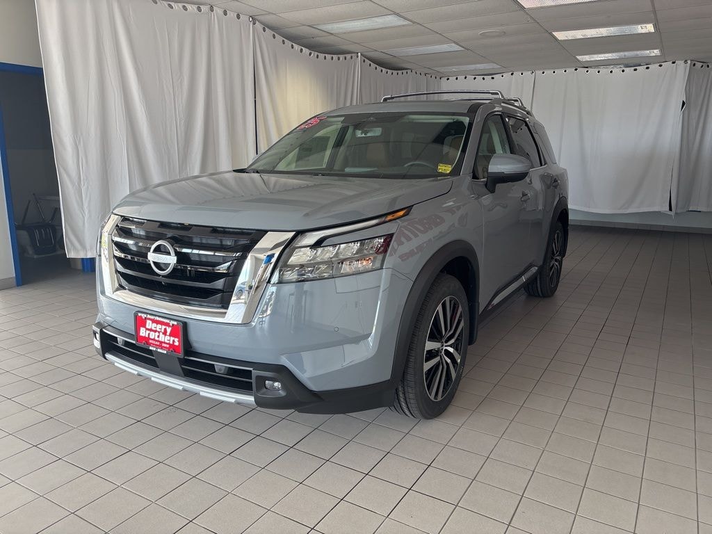 New 2025 Nissan Pathfinder Platinum SUV