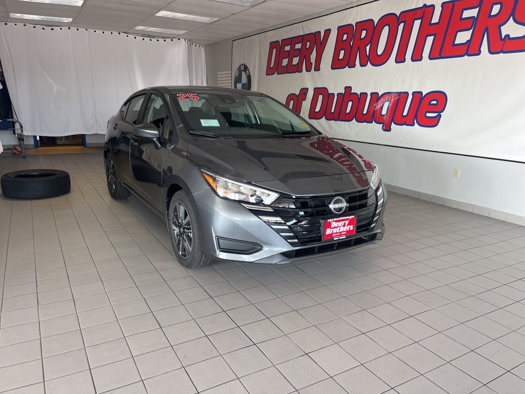 2025 Nissan Versa Sedan SV's photo