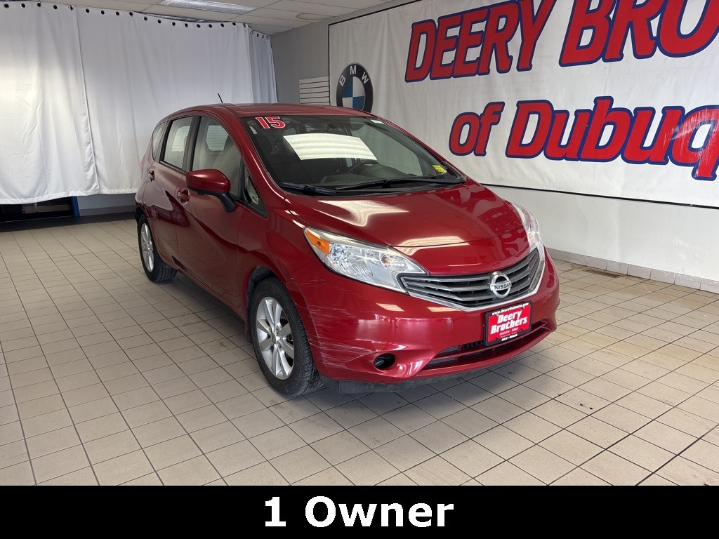 2015 Nissan Versa Note SL's photo