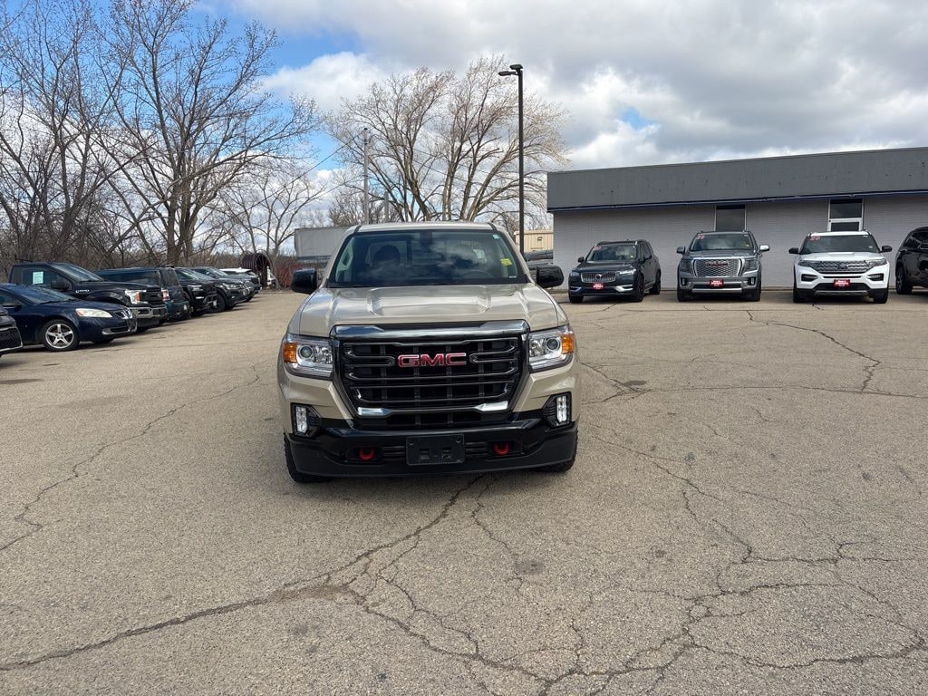 Used 2022 GMC Canyon AT4 w/Leather Truck Crew Cab