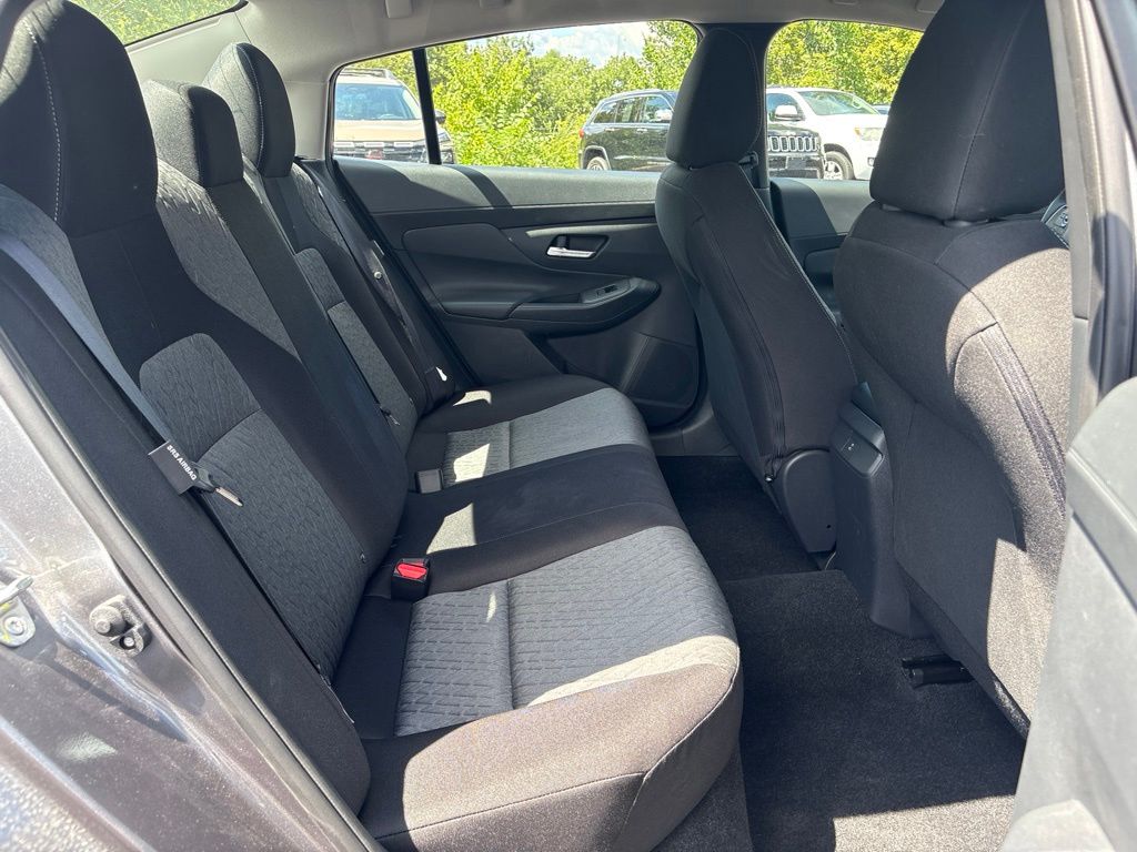 2026 Nissan Sentra SV - Photo 17